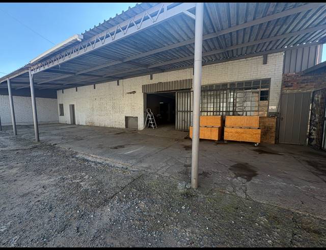 957M² WORKSHOP FOR SALE IN SPRINGS CENTRAL